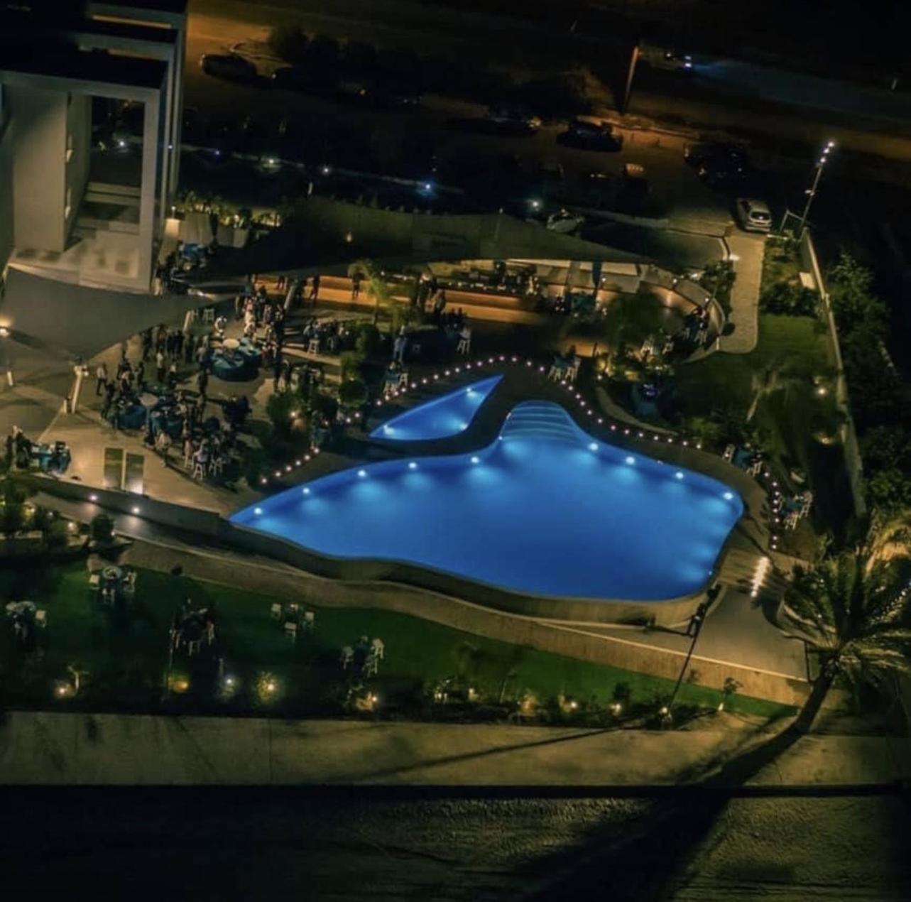 Lebay Beach Hotel Larnaca Bagian luar foto