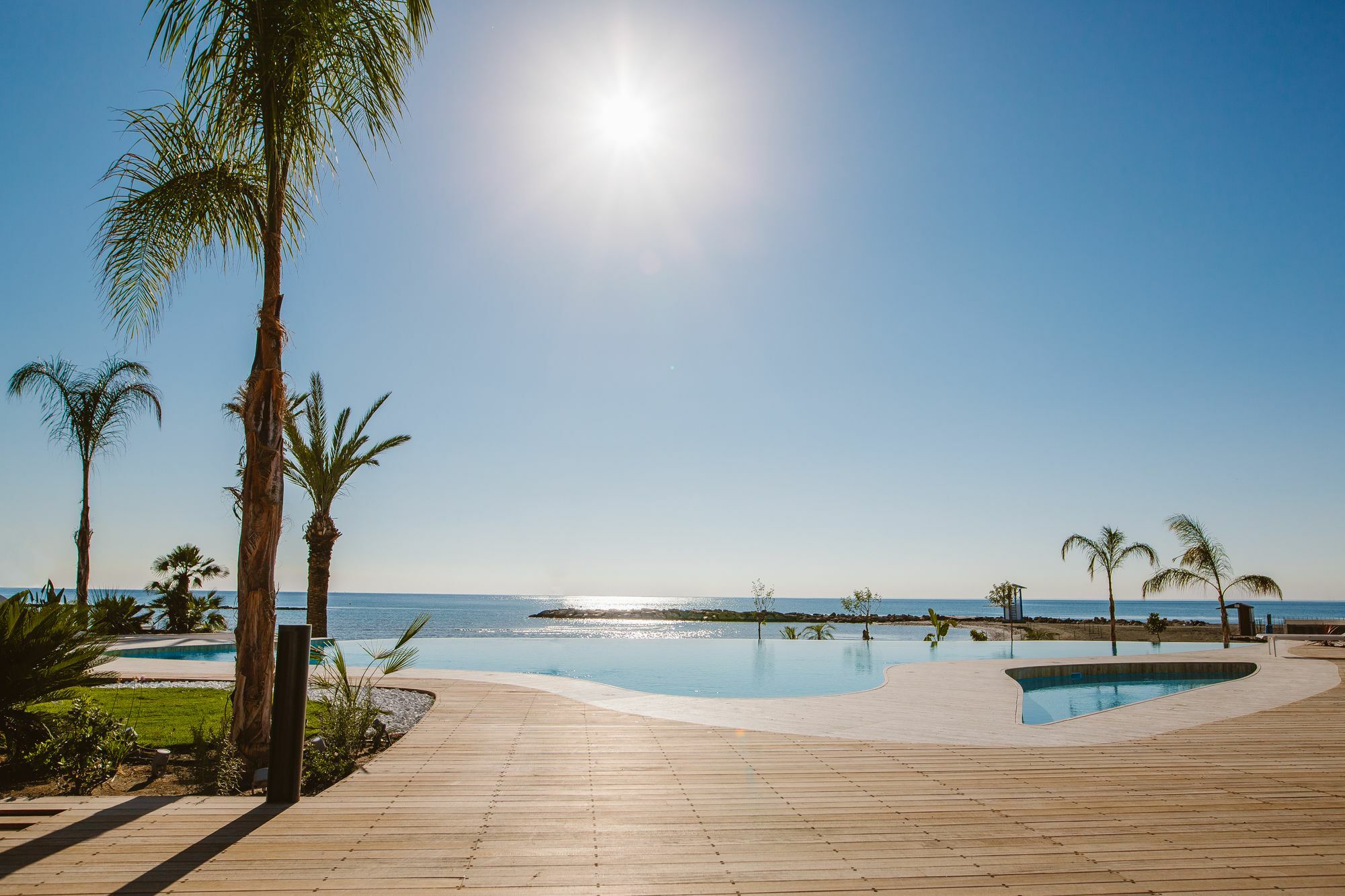 Lebay Beach Hotel Larnaca Bagian luar foto